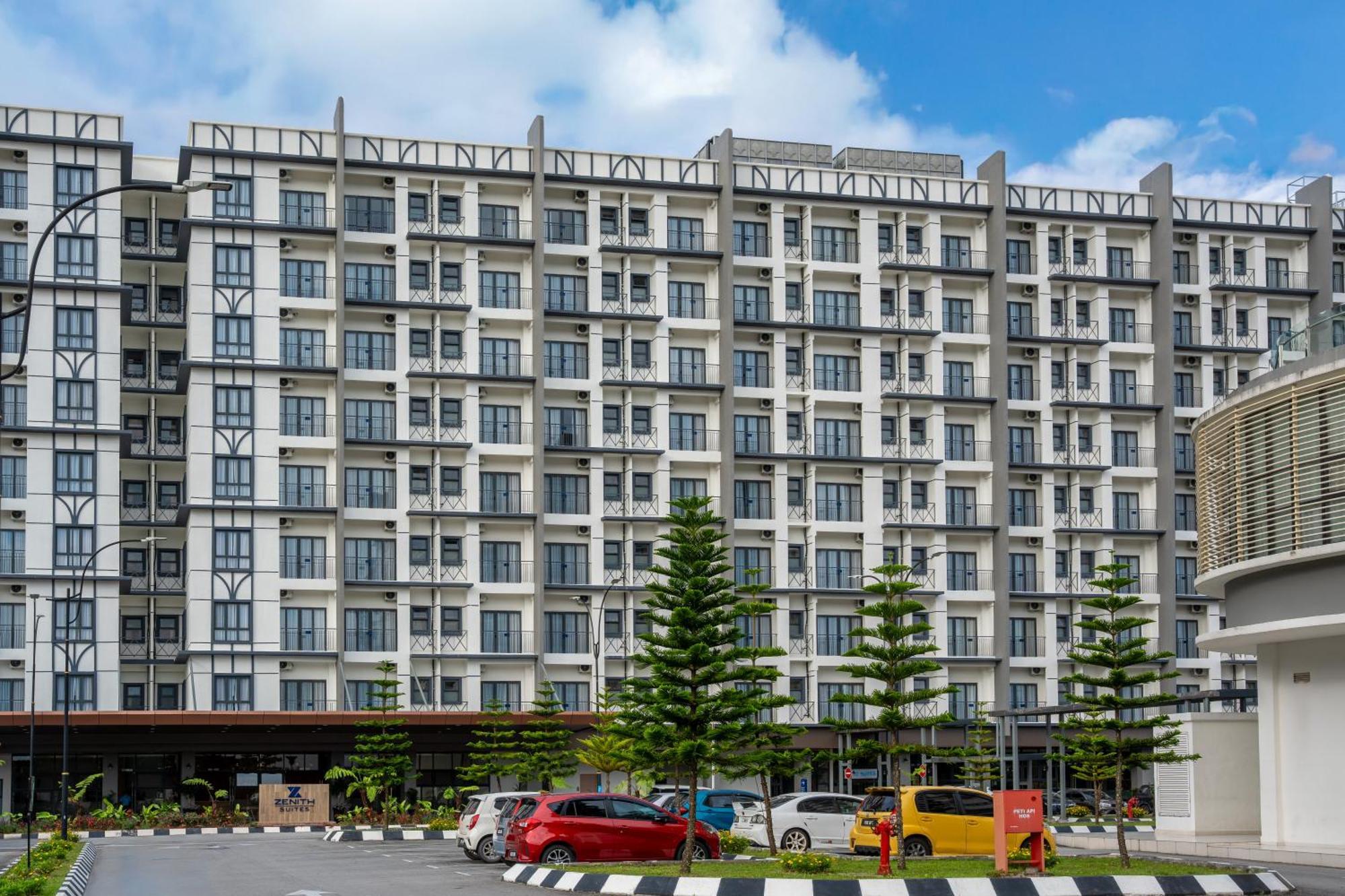 Zenith Suites Cameron Tanah Rata Exterior photo