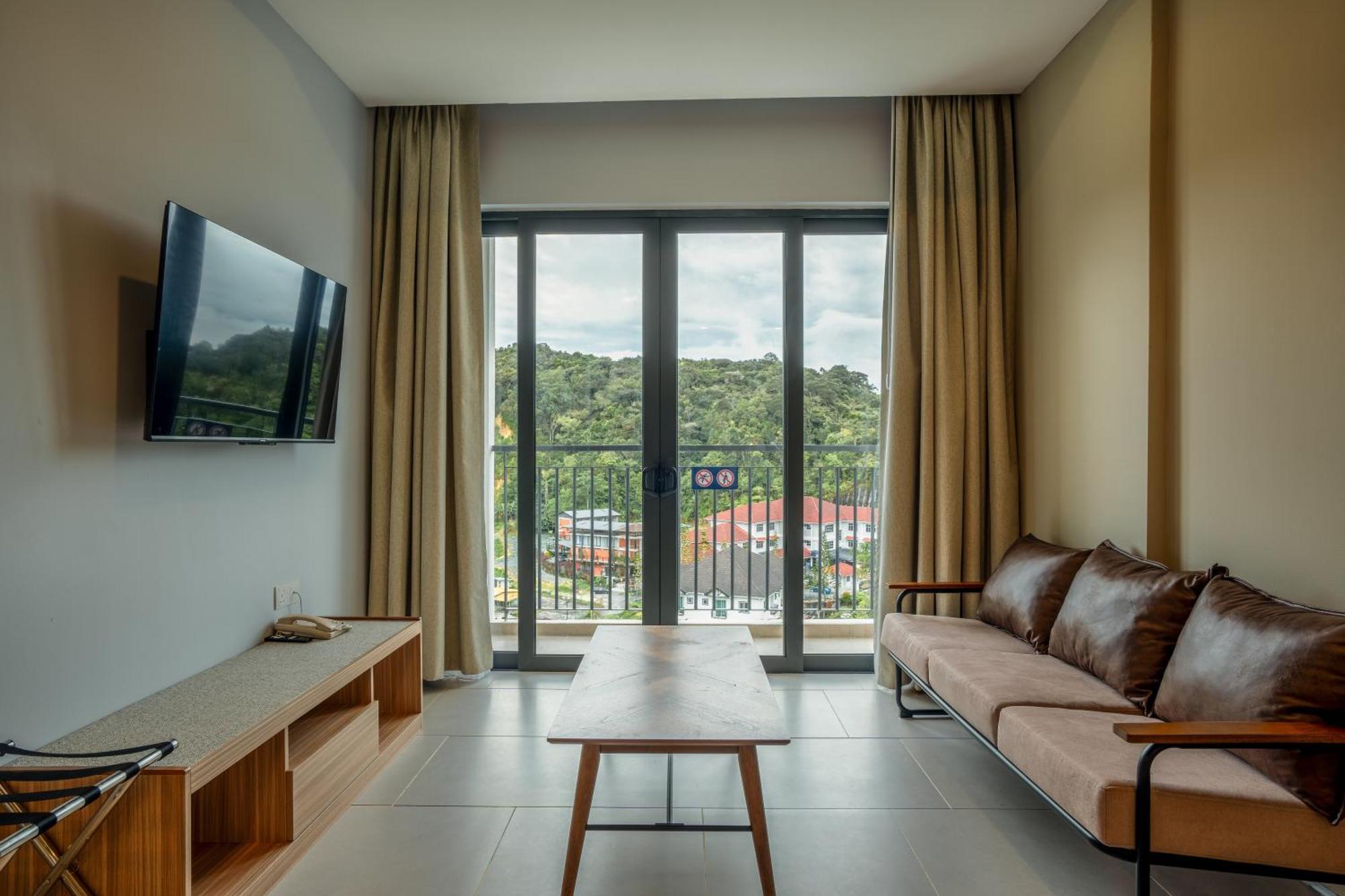 Zenith Suites Cameron Tanah Rata Exterior photo